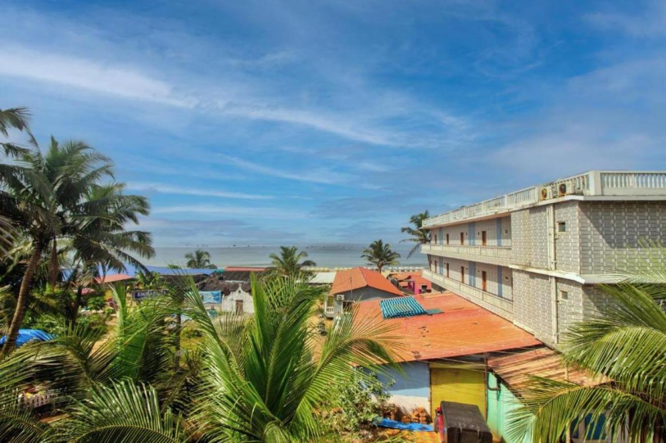 Roseal Beach Front Бага Екстериор снимка